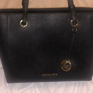 MIchael Kors Medium Tote w/ Laptop pocket inside